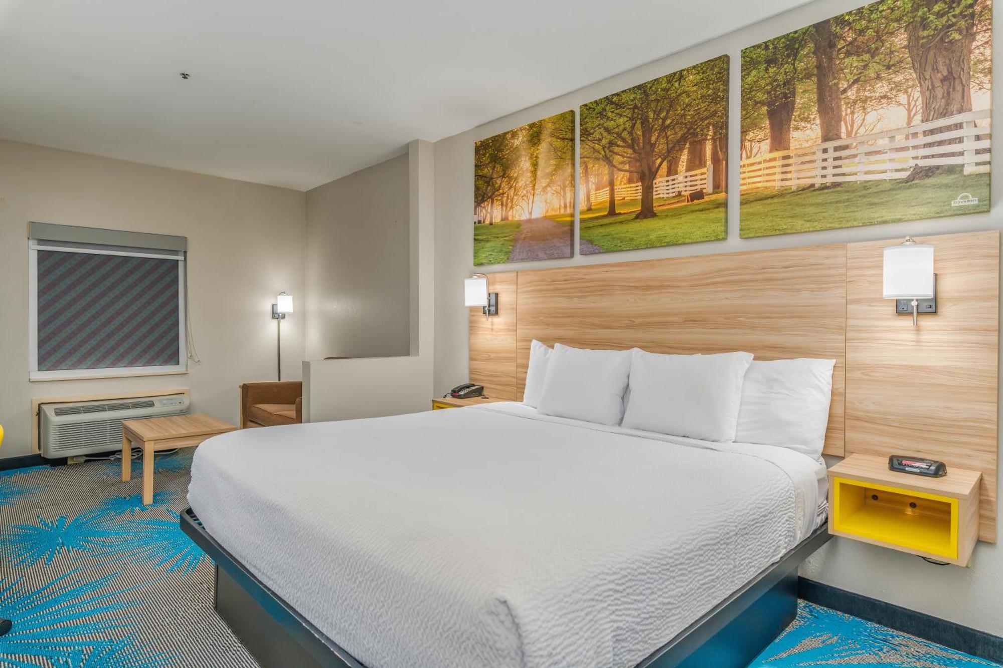 Days Inn & Suites By Wyndham Prattville-Montgomery Exteriör bild